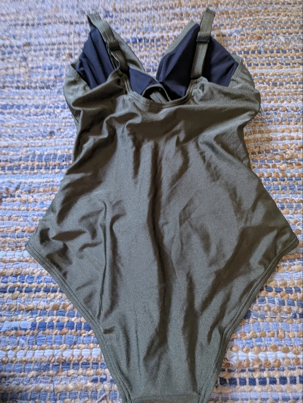 DKNY Olive Green One Piece Swimsuit M Twist Front Ruched Tummy Control Sleek - Picture 8 of 9